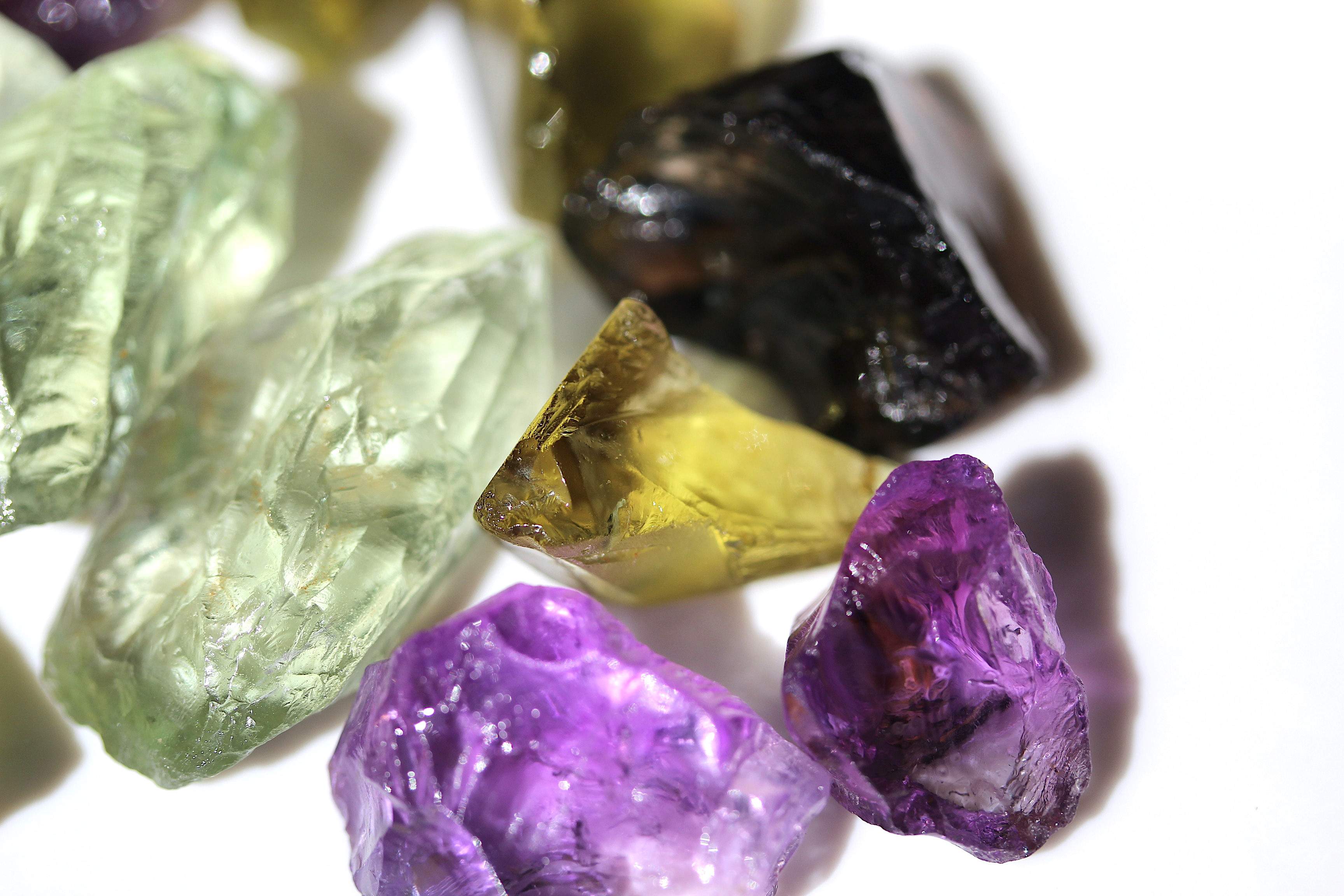 100 Grams / 500 Carats Rough Facet Grade Rough Amethyst, Lemon Quartz, Prasiolite, Citrine
