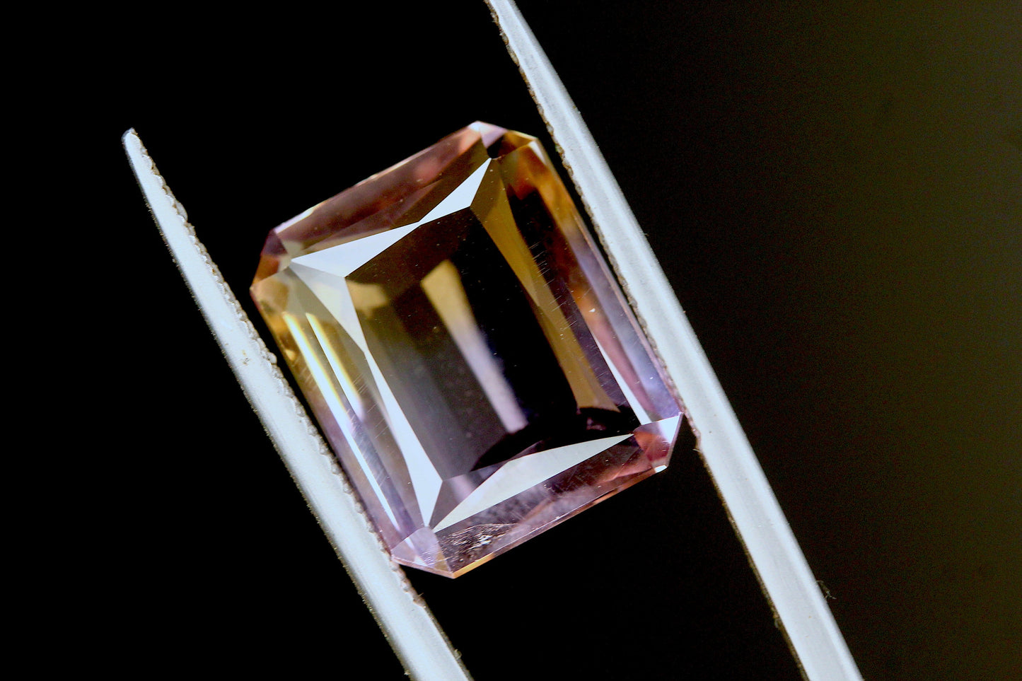 12 carats Emerald Cut bi color Amitrine - Purple Orange
