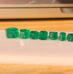 5.3 Carats Natural Vivid Green Rough Emeralds for Cutting