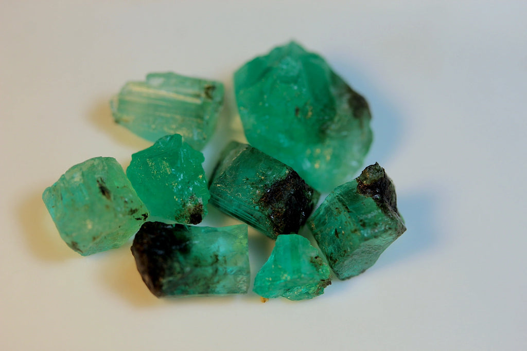 bulk facet grade chitral emeralds 