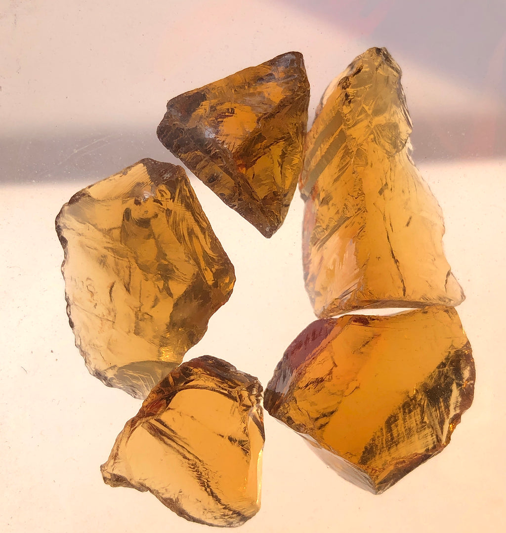 Citrine raw facet material