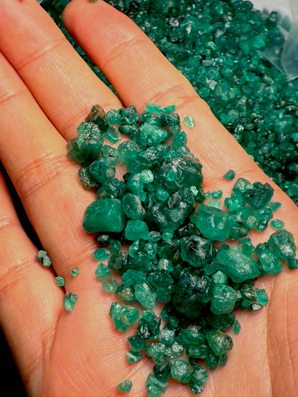500 Grams Natural Swat Cabbing Rough Emeralds Wholesale
