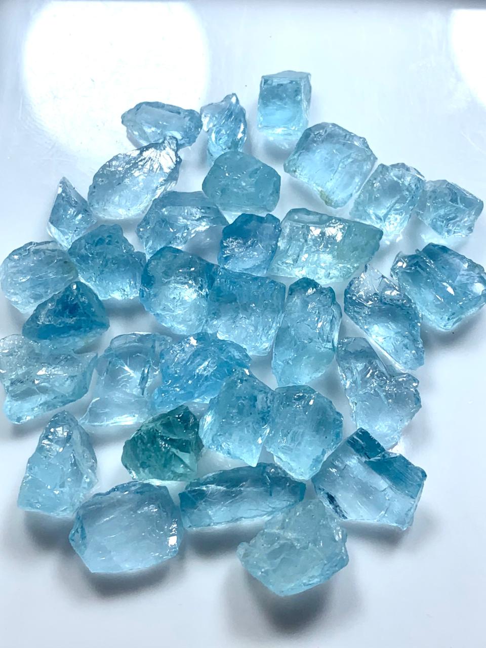 Aquamarine, Facet Grade Rough