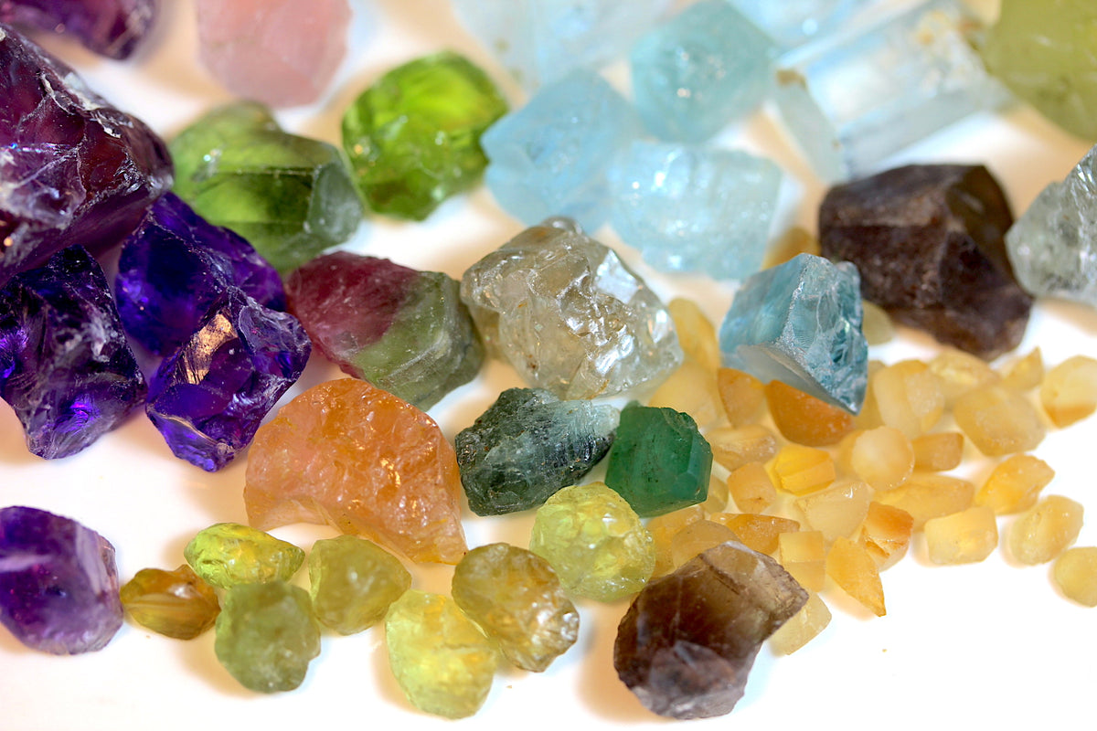 Facet Rough Mixed Uncut Stones Deal for Beginners in Faceting