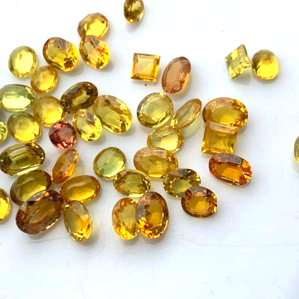 24.65 carats Yellow Sapphires Deal