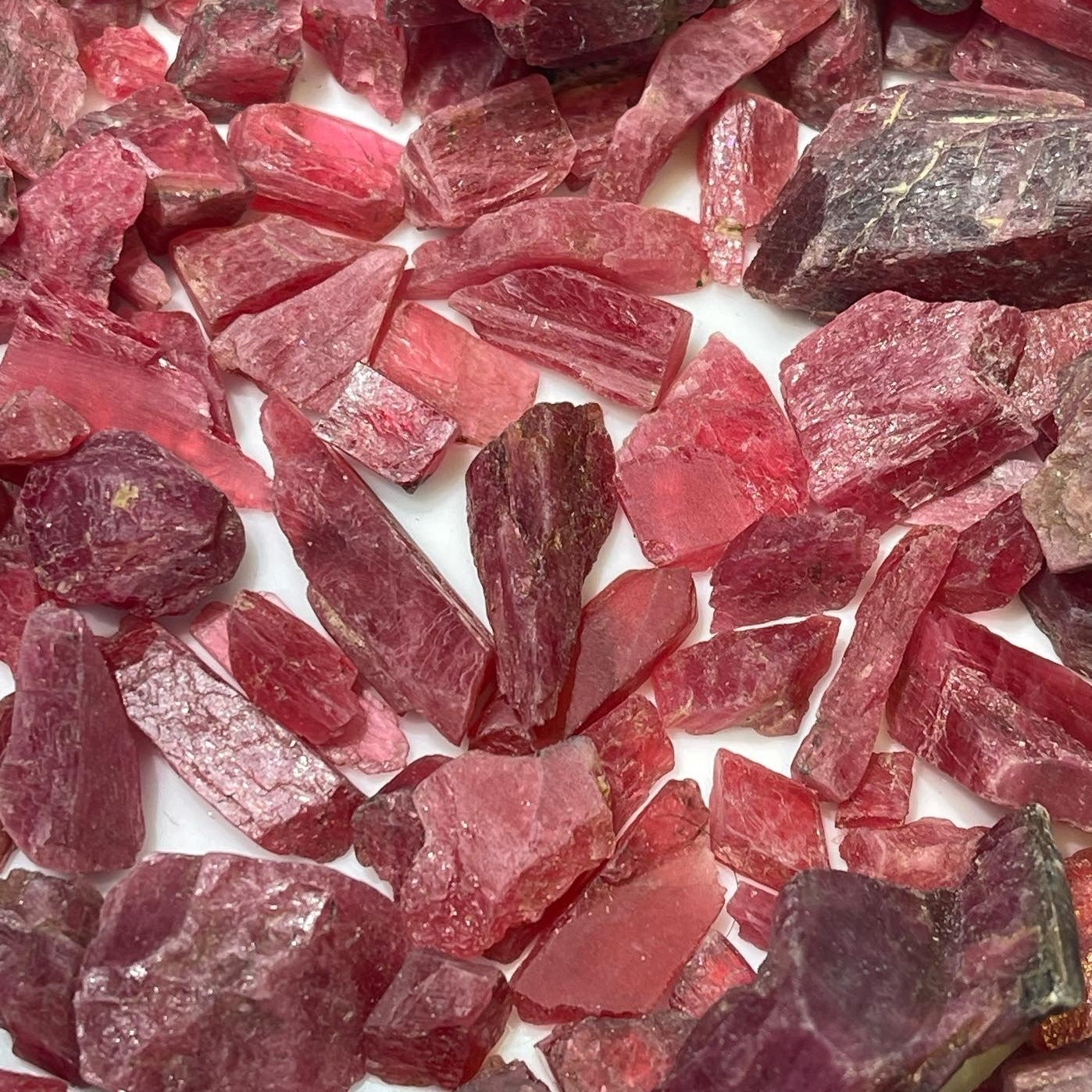 500 grams Rare Natural Rhodonite Crystals – Folkmarketgems