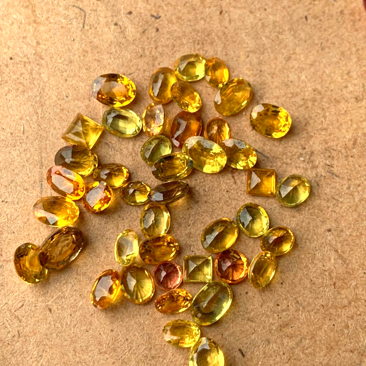 24.65 carats Yellow Sapphires Deal