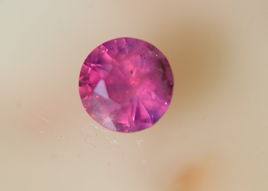 1.50 carats Round Brilliant Kashmir Pink Sapphire Loose Stone