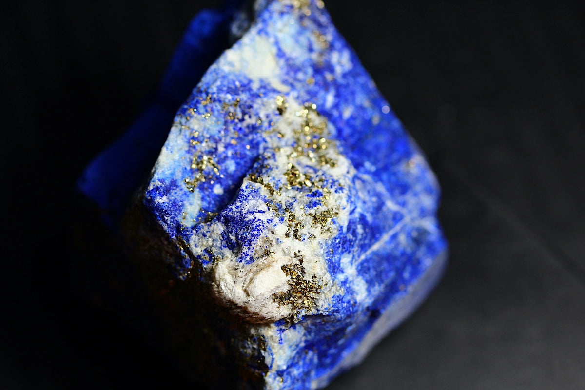 side of Lapis Lazuli rough rock