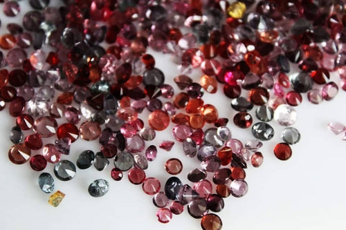 Wholesale loose-spinels