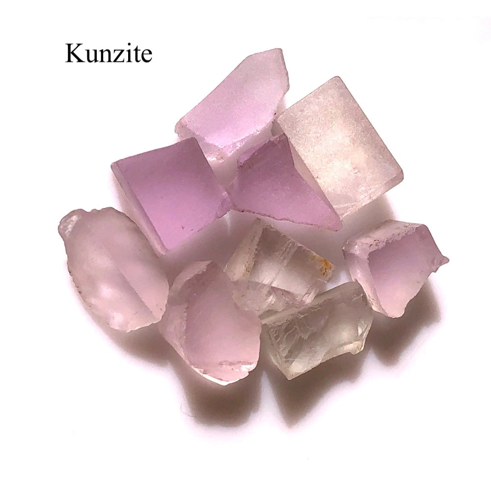 268carats Facet Quality Raw Gems Deal - Peridots, Topaz, Lemon Quartz, Kunzite