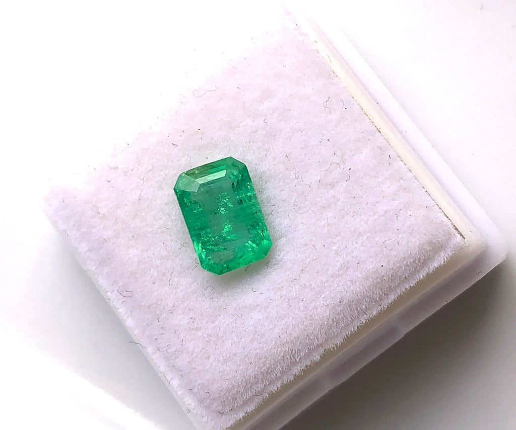 Octagonal Shape Emerald for Jewelry