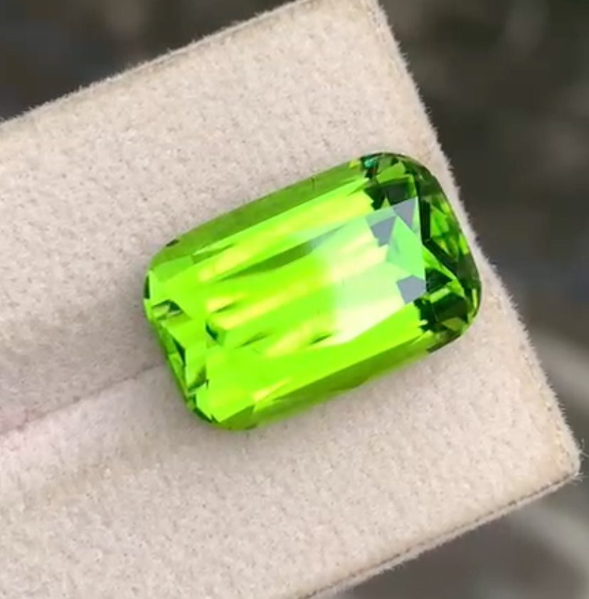 Green Peridot 18 × 13 mm Octagonal Cut from Pakistan