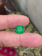 3.80 carats Cushion Natural Vivid Green Swat Emerald Gem