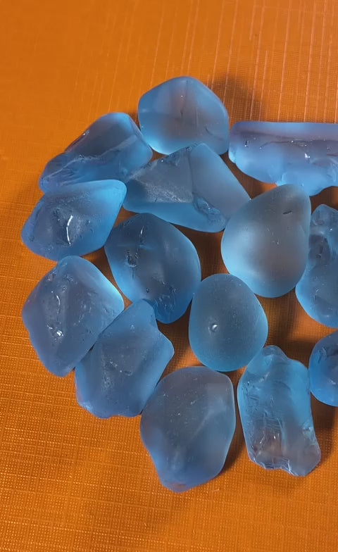 1000 carats Facet Grade Raw Swiss Blue Topaz for Faceting