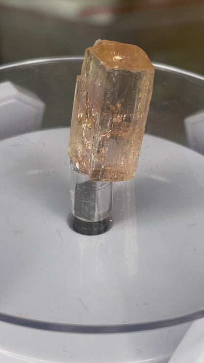43 Carats Golden Topaz from Katlang | Imperial Topaz