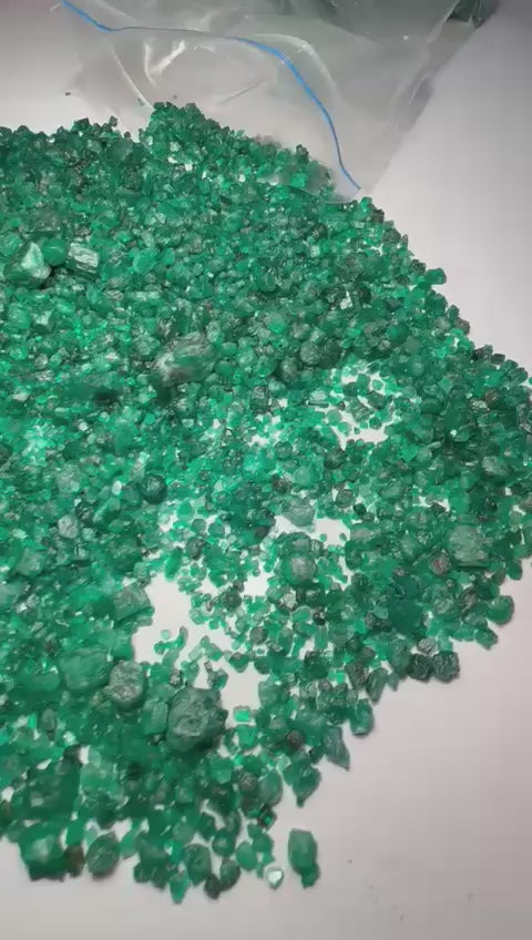 500 Grams Natural Swat Cabbing Rough Emeralds Wholesale