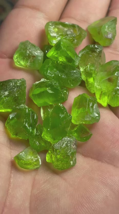 250 Carats Facet Grade Rough Peridot Parcel