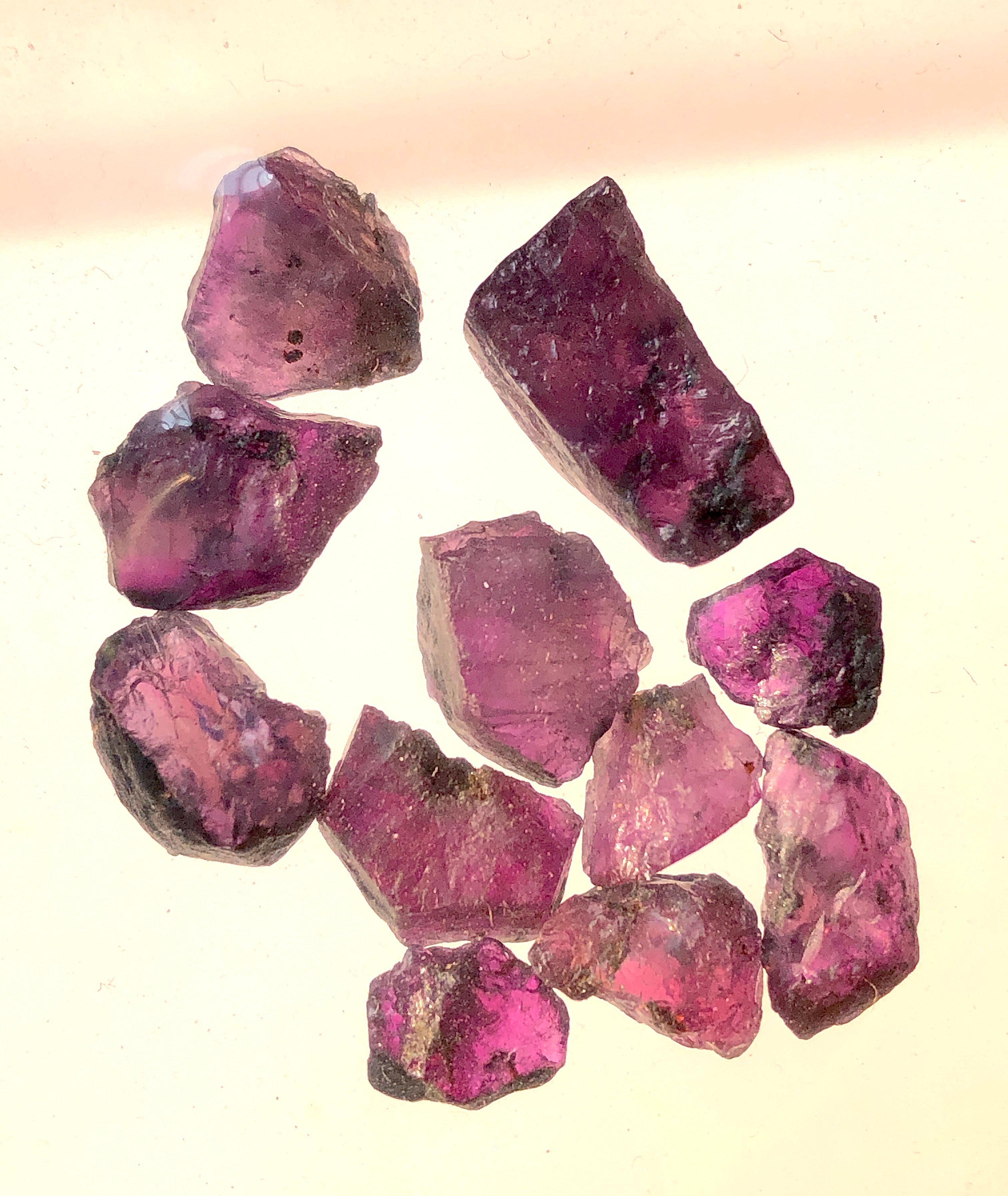 cheap rough Kashmir Sapphires for sale