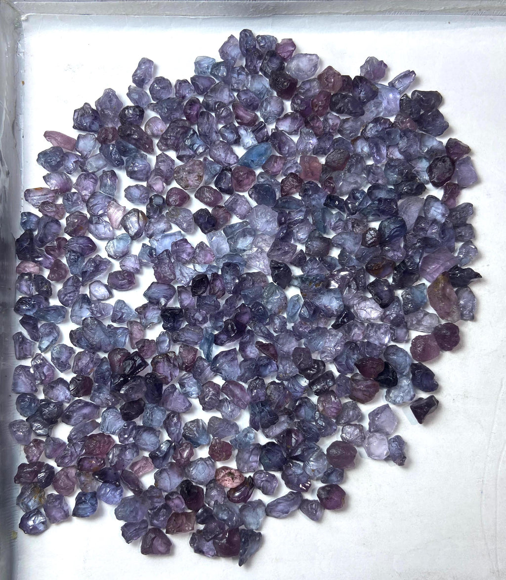 Facet Rough Lot of Raw Spinels 