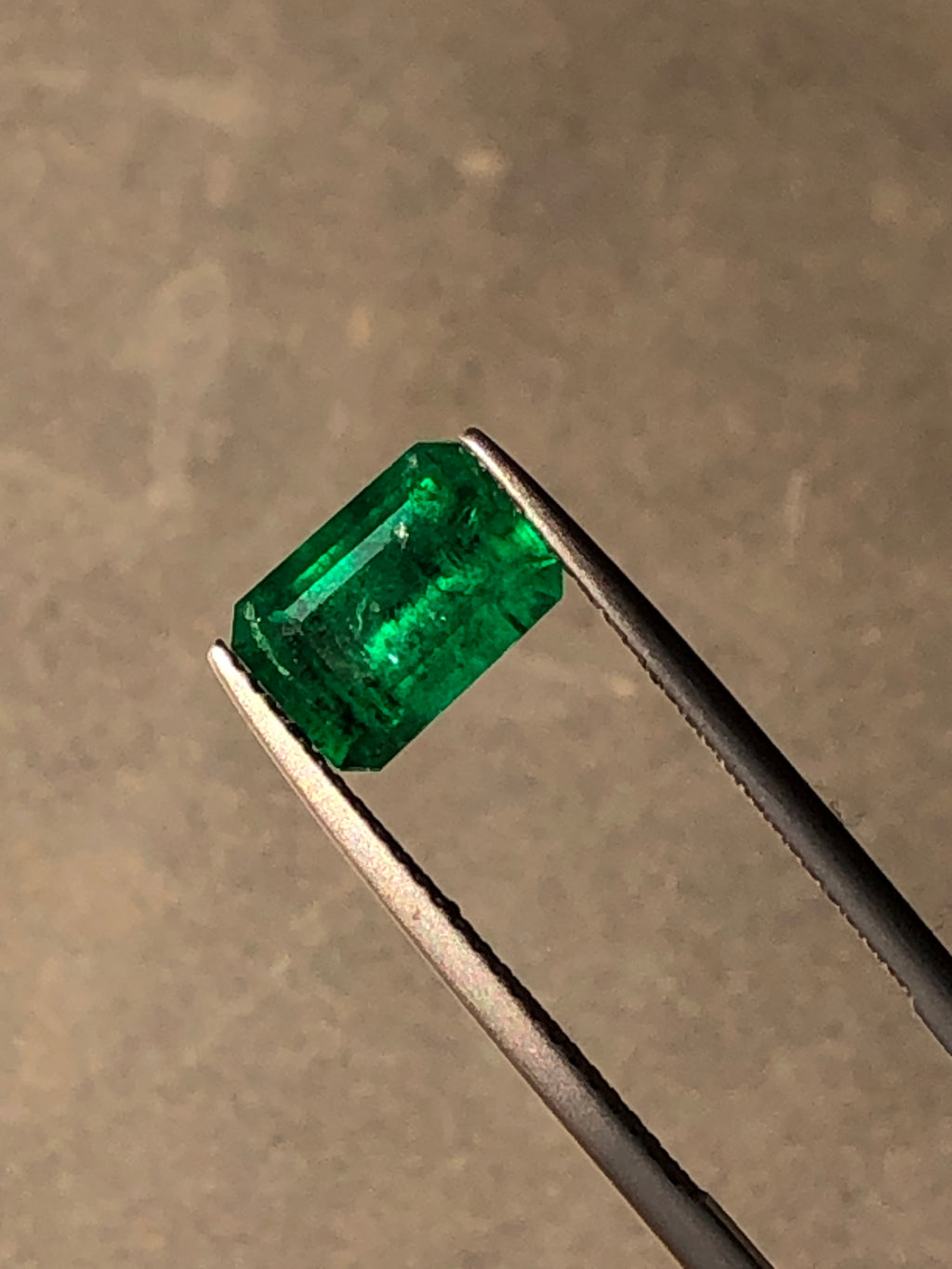1.96 carats Octagonal Vivid Green Emerald Loose Gemstone - Swat, Pakistan